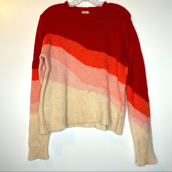 Valentines Red Pink Ombré Sweater Q+A L.A. Med - Picture 3 of 6